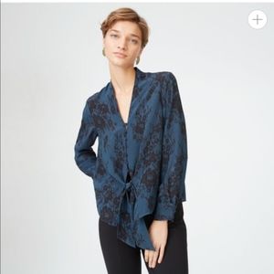 Club Monaco Harlann Silk Top (XS/TP)